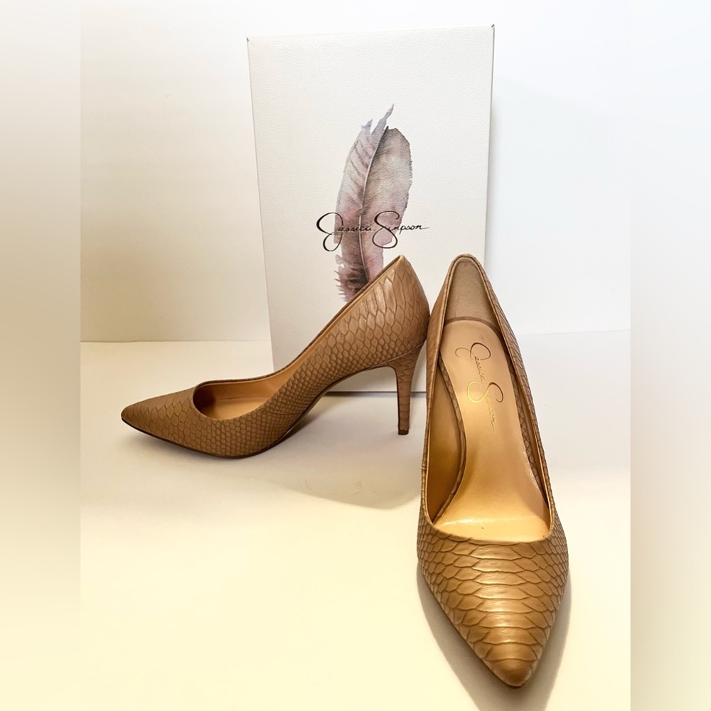 Jessica Simpson heels
